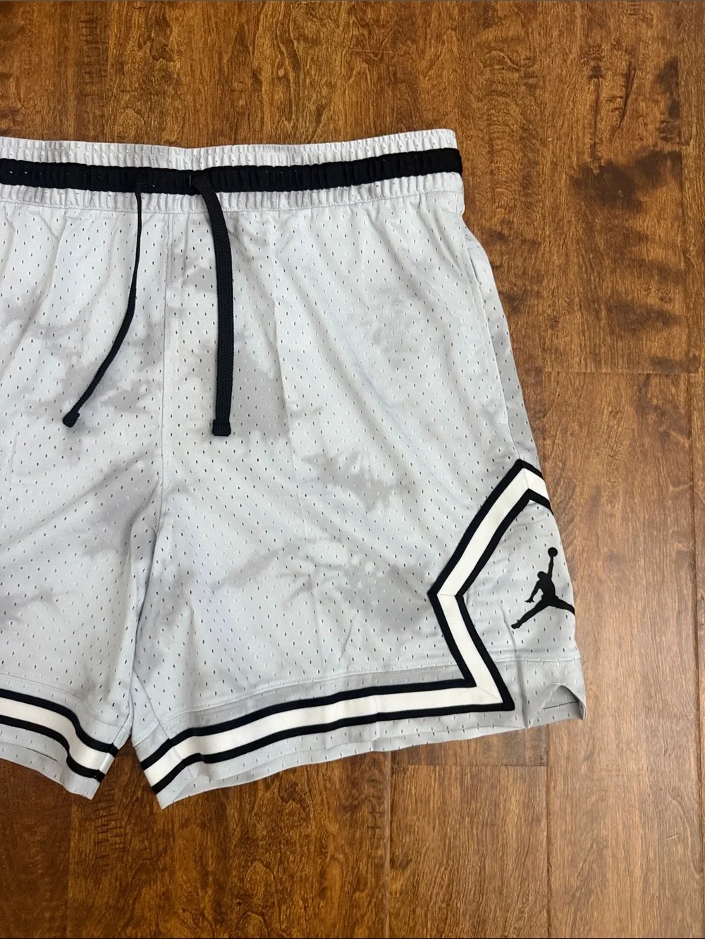 Jordan Men's Light Gray Basketball Shorts with Black Accents